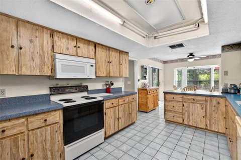 Casa en venta en New Port Richey, Florida, 3 dormitorios, 217.58 m2 № 1879649 - foto 22