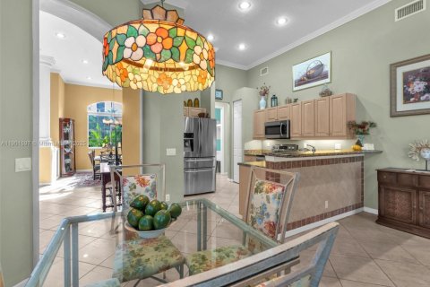 Villa ou maison à vendre à Coral Springs, Floride: 4 chambres, 190.64 m2 № 1954009 - photo 7