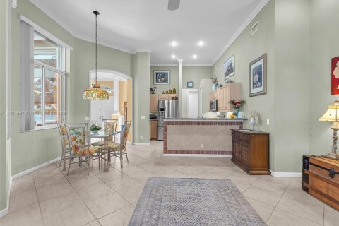 Villa ou maison à vendre à Coral Springs, Floride: 4 chambres, 190.64 m2 № 1954009 - photo 5