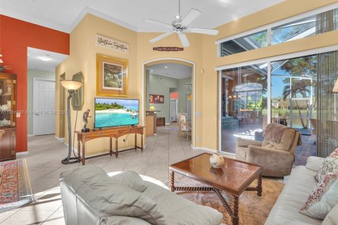 Villa ou maison à vendre à Coral Springs, Floride: 4 chambres, 190.64 m2 № 1954009 - photo 12