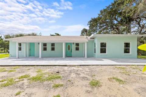House in Flagler Beach, Florida 4 bedrooms, 162.95 sq.m. № 1904360 - photo 17