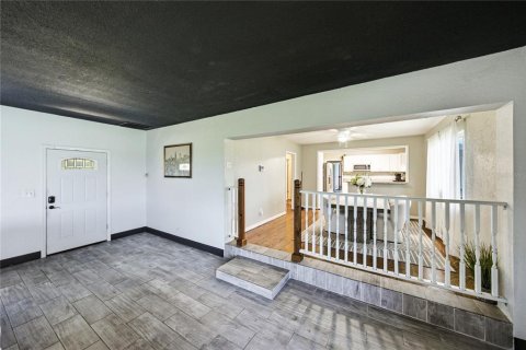 Casa en venta en Bartow, Florida, 4 dormitorios, 251.39 m2 № 2304584 - foto 10