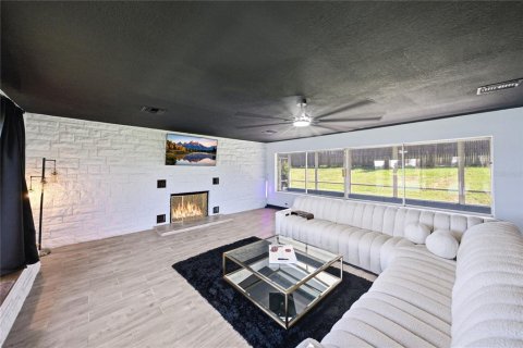 Casa en venta en Bartow, Florida, 4 dormitorios, 251.39 m2 № 2304584 - foto 9