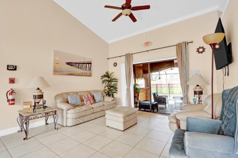Immobilier commercial à vendre à Port St. Lucie, Floride № 2180762 - photo 5