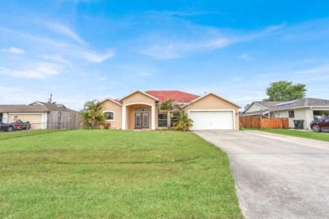 Immobilier commercial à vendre à Port St. Lucie, Floride № 2180762 - photo 2
