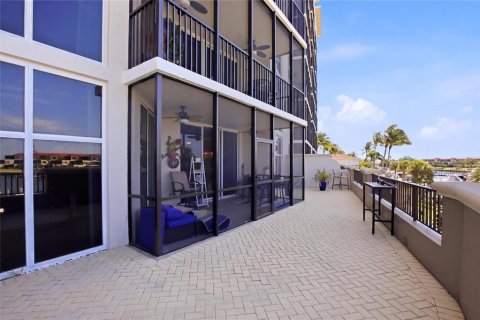 Condo in Punta Gorda, Florida, 3 bedrooms  № 2196866 - photo 25