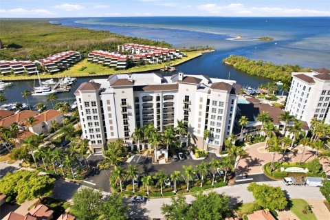 Condo in Punta Gorda, Florida, 3 bedrooms  № 2196866 - photo 2