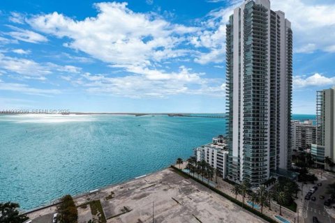 Copropriété à vendre à Miami, Floride: 3 chambres, 114.46 m2 № 1990566 - photo 6
