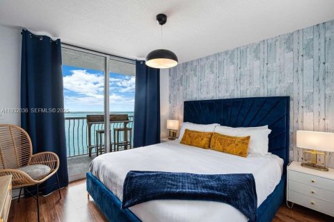 Copropriété à vendre à Miami, Floride: 3 chambres, 114.46 m2 № 1990566 - photo 20