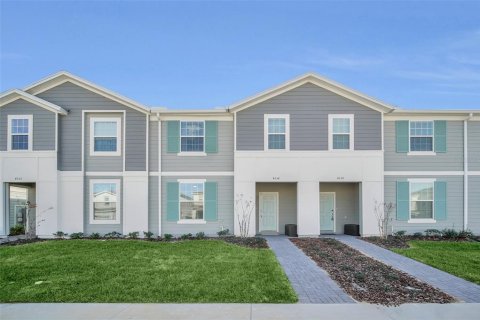 Townhouse in Davenport, Florida 5 bedrooms, 213.02 sq.m. № 2198527 - photo 3