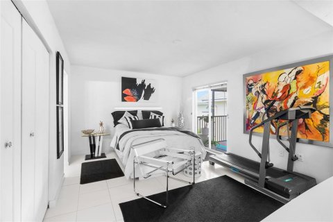 Condo in Sarasota, Florida, 2 bedrooms  № 1268491 - photo 24
