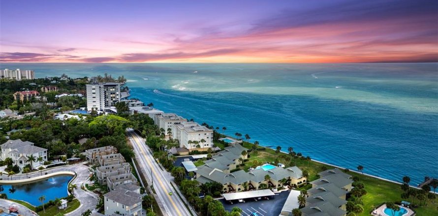 Condo in Sarasota, Florida, 2 bedrooms  № 1268491
