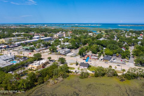 Propiedad comercial en venta en Saint Augustine, Florida, 100.33 m2 № 765657 - foto 1