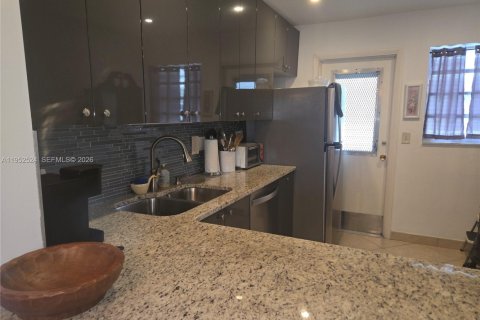 Снять в аренду кондоминиум в Халландейл-Бич, Флорида 1 спальня, 71.53м2, № 2009234 - фото 21