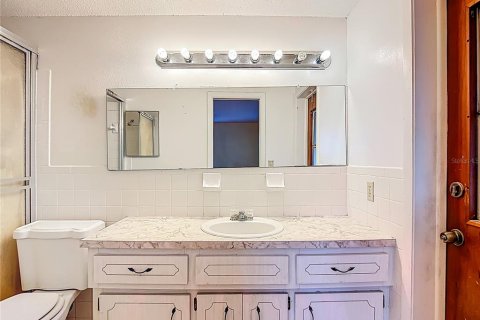 House in New Port Richey, Florida 2 bedrooms, 125.33 sq.m. № 1829397 - photo 30