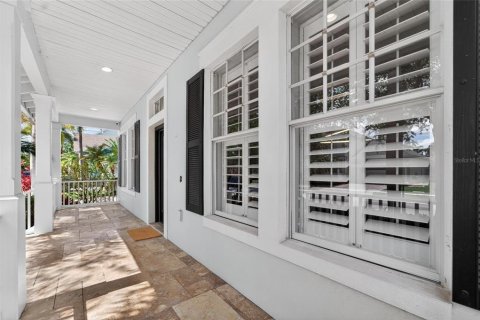 Villa ou maison à vendre à Apollo Beach, Floride: 4 chambres, 312.15 m2 № 2126512 - photo 10