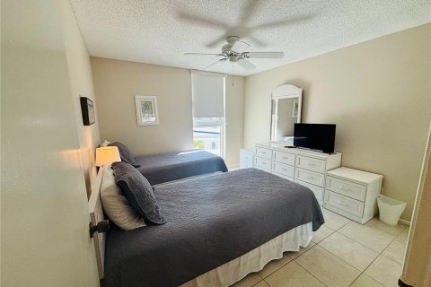 Copropriété à vendre à Sarasota, Floride: 2 chambres, 112.88 m2 № 2102793 - photo 21