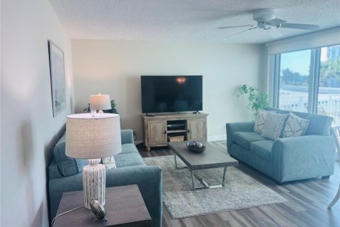 Copropriété à vendre à Sarasota, Floride: 2 chambres, 112.88 m2 № 2102793 - photo 12