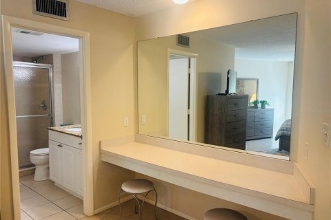 Copropriété à vendre à Sarasota, Floride: 2 chambres, 112.88 m2 № 2102793 - photo 19