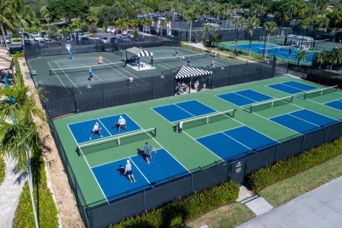 Casa en venta en West Palm Beach, Florida, 4 dormitorios, 237.46 m2 № 2248477 - foto 25