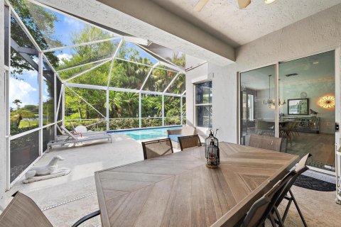 Casa en venta en West Palm Beach, Florida, 4 dormitorios, 237.46 m2 № 2248477 - foto 20