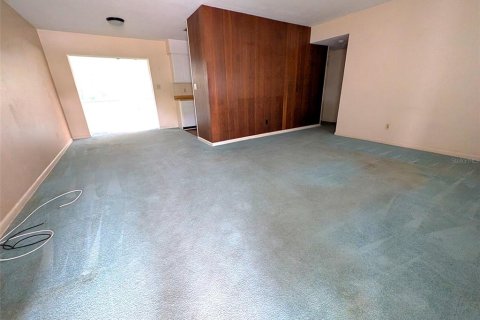House in Tampa, Florida 3 bedrooms, 157 sq.m. № 1888653 - photo 4