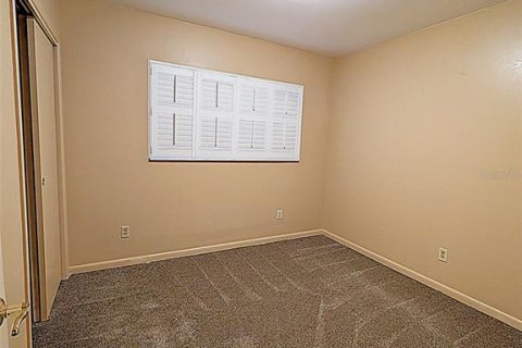 House in Tampa, Florida 3 bedrooms, 157 sq.m. № 1888653 - photo 11