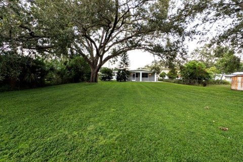 House in Tampa, Florida 3 bedrooms, 157 sq.m. № 1888653 - photo 18