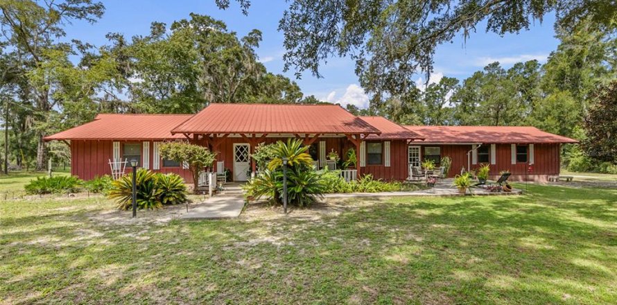 Villa ou maison à Fort White, Floride 3 chambres, 214.42 m2 № 1908815