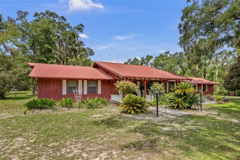 Villa ou maison à vendre à Fort White, Floride: 3 chambres, 214.42 m2 № 1908815 - photo 5