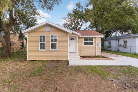 Villa ou maison à Tampa, Floride 3 chambres, 98.66 m2 № 2356576