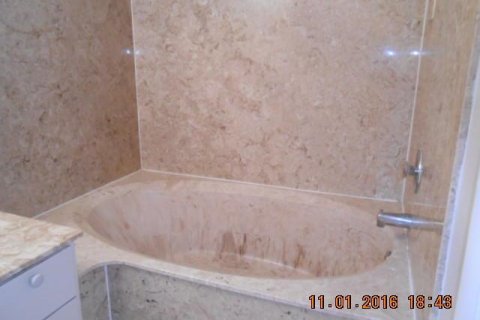 Condo in Boynton Beach, Florida, 2 bedrooms № 2081703 - photo 11