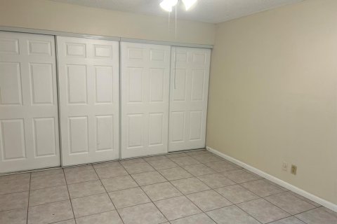 Condo in Boynton Beach, Florida, 2 bedrooms № 2081703 - photo 14
