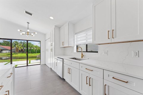 Casa en venta en Boca Raton, Florida, 3 dormitorios, 186.55 m2 № 2382846 - foto 8