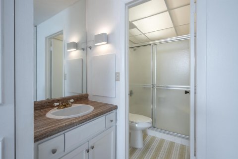 Condo in Lauderhill, Florida, 1 bedroom  № 2192434 - photo 21