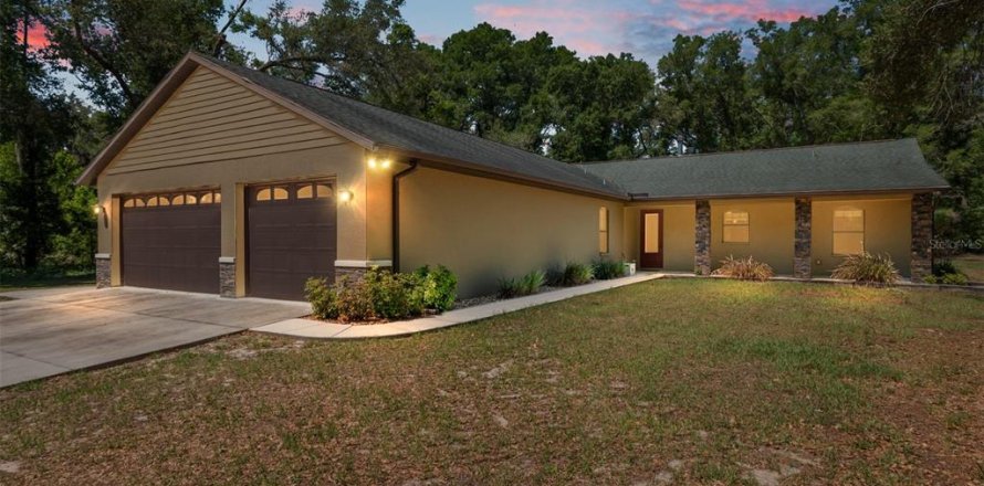 Villa ou maison à Chiefland, Floride 3 chambres, 154.78 m2 № 2093688