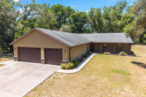 Villa ou maison à vendre à Chiefland, Floride: 3 chambres, 154.78 m2 № 2093688 - photo 2