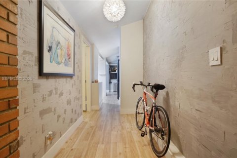 Casa en alquiler en Fort Lauderdale, Florida, 1 dormitorio, 65.03 m2 № 1995122 - foto 10