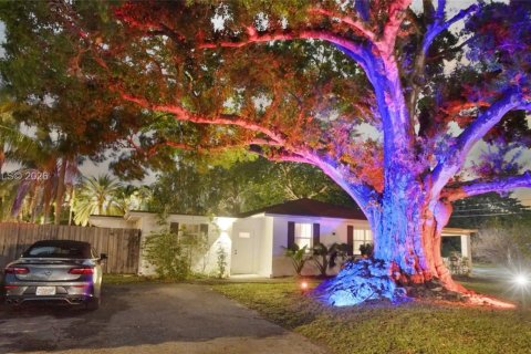 Casa en alquiler en Fort Lauderdale, Florida, 1 dormitorio, 65.03 m2 № 1995122 - foto 13