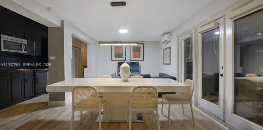 Casa en Fort Lauderdale, Florida 1 dormitorio, 65.03 m2 № 1995122