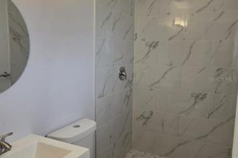 House in Punta Gorda, Florida 3 bedrooms, 129.13 sq.m. № 1688098 - photo 12