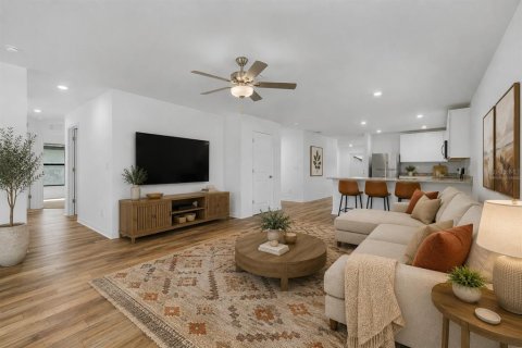 House in North Port, Florida 4 bedrooms, 172.98 sq.m. № 2149444 - photo 28