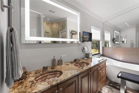 House in Odessa, Florida 3 bedrooms, 214.05 sq.m. № 2235628 - photo 17