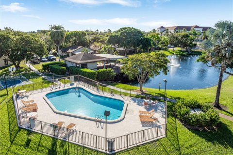 Купить виллу или дом в Майами, Флорида 3 спальни, 160.44м2, № 1953051 - фото 18