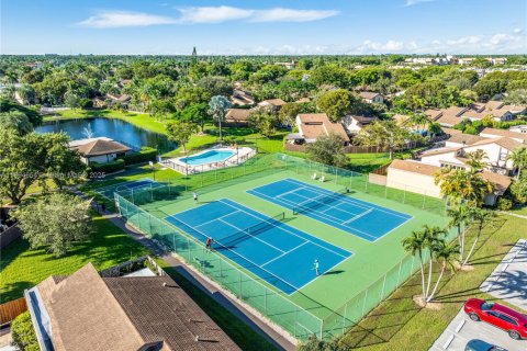 Купить виллу или дом в Майами, Флорида 3 спальни, 160.44м2, № 1953051 - фото 19