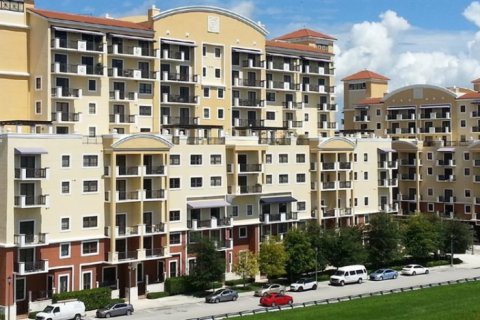 Condominio en venta en Miami, Florida, 2 dormitorios, 141.03 m2 № 2013062 - foto 8