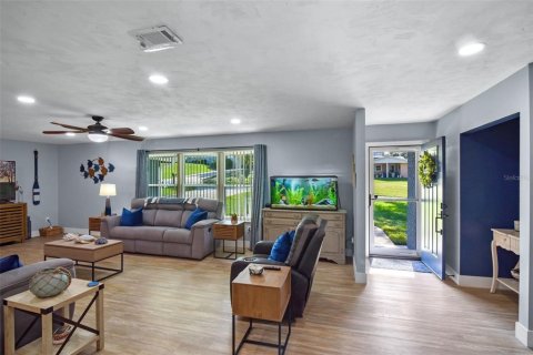Casa en venta en Clermont, Florida, 2 dormitorios, 133.31 m2 № 1894975 - foto 7