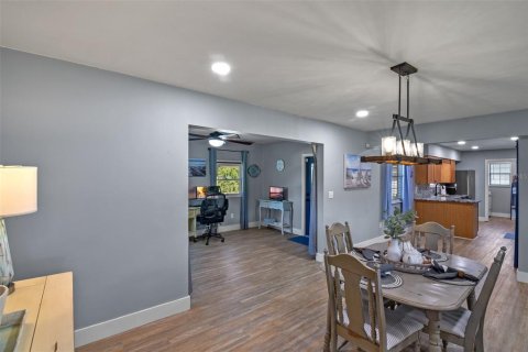 Casa en venta en Clermont, Florida, 2 dormitorios, 133.31 m2 № 1894975 - foto 14