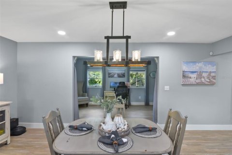 Casa en venta en Clermont, Florida, 2 dormitorios, 133.31 m2 № 1894975 - foto 18