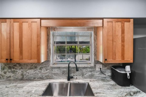 Casa en venta en Clermont, Florida, 2 dormitorios, 133.31 m2 № 1894975 - foto 27